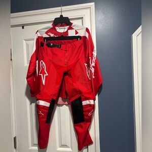 Alpinestars Youth Jersey in Red and White and pants size large